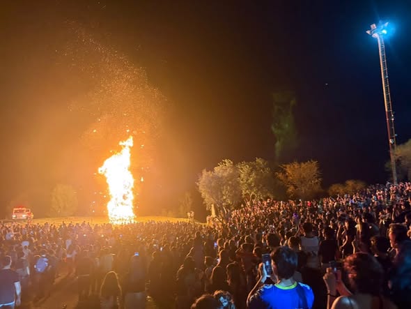 CdelU: La Estudiantina adelantó la Quema del Muñeco para este sábado en el Parque La Salamanca – Arriba Noticias CdelU: La Estudiantina adelantó la Quema del Muñeco para este sábado en el Parque La Salamanca – Arriba Noticias